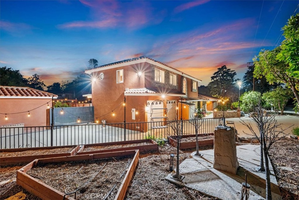 1008 Alamosa Drive