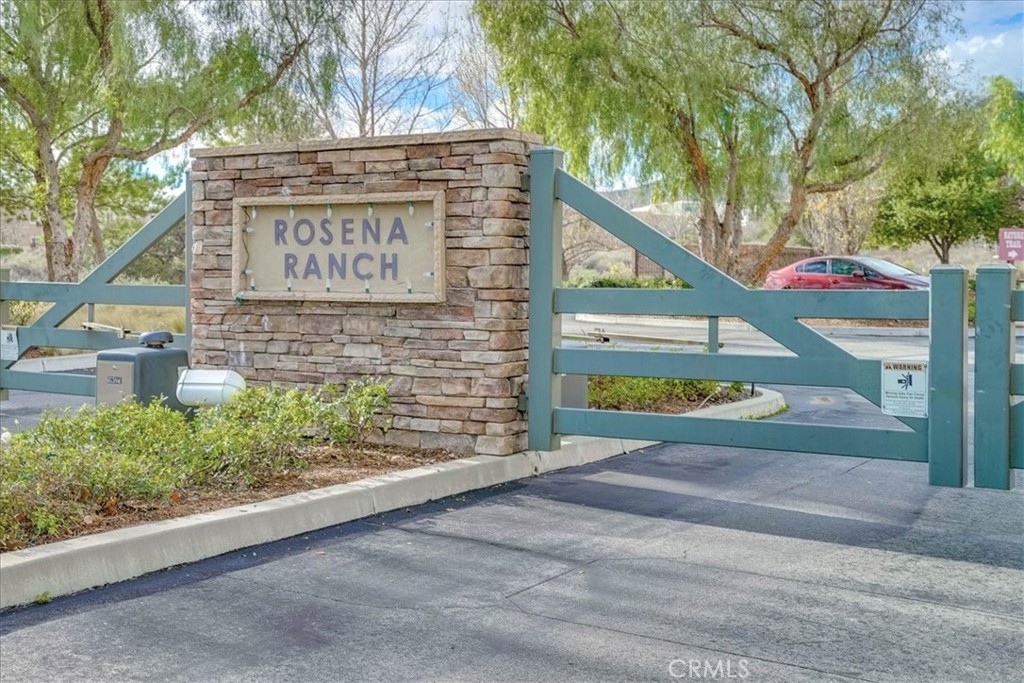 18037 Milkweed Lane