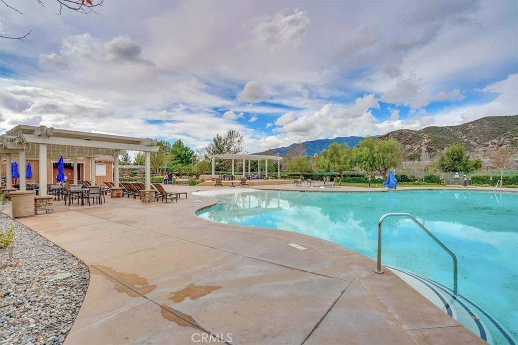 18037 Milkweed Lane