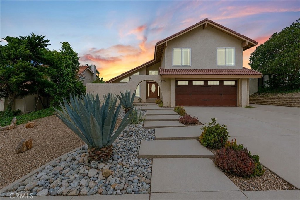 1579 Wedgewood Way