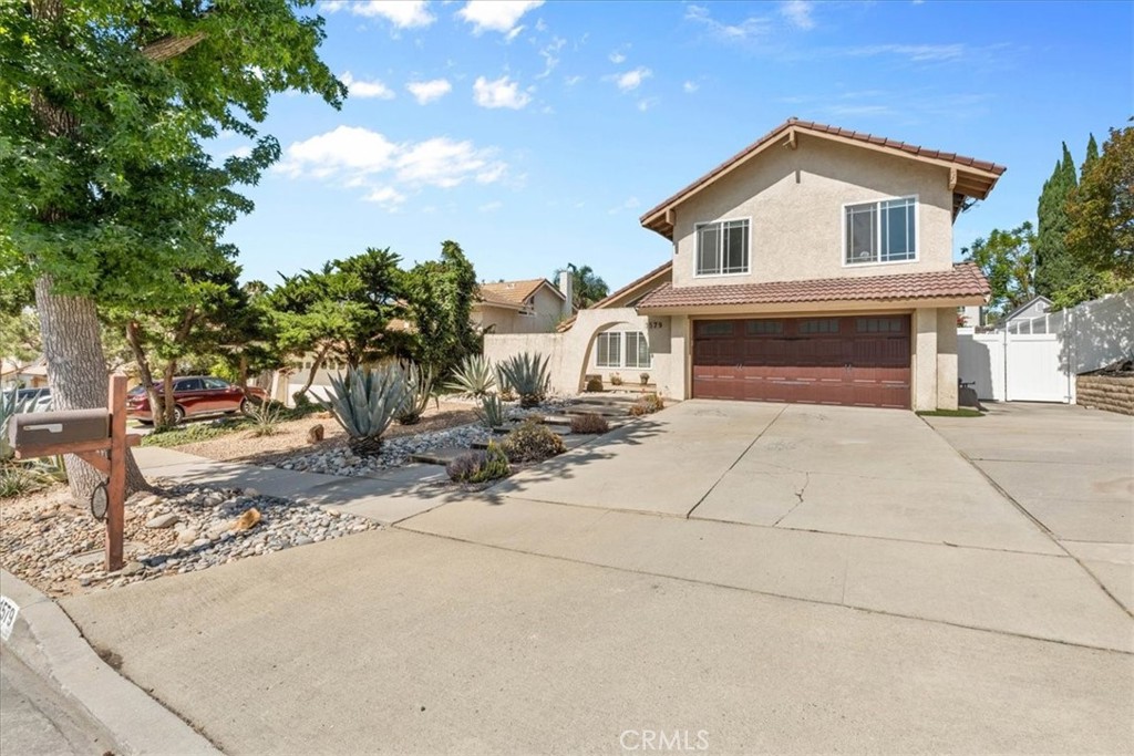 1579 Wedgewood Way