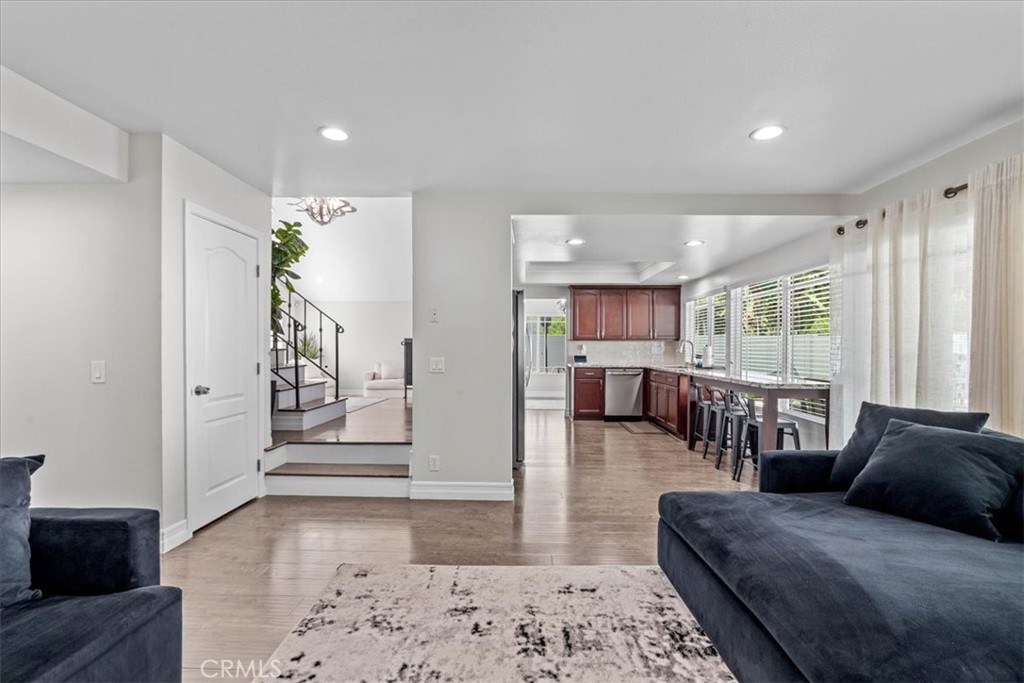 1579 Wedgewood Way