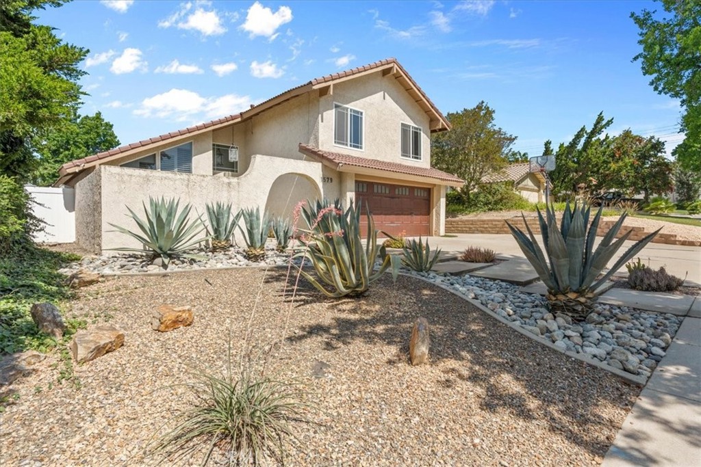 1579 Wedgewood Way