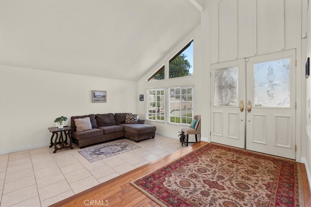1567 Brentwood Avenue