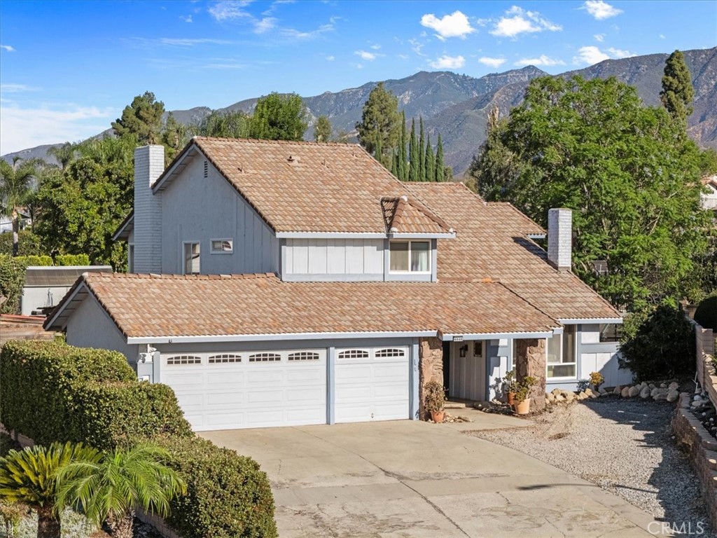 6046 Peridot Avenue