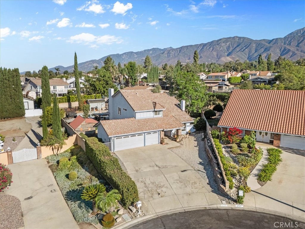6046 Peridot Avenue