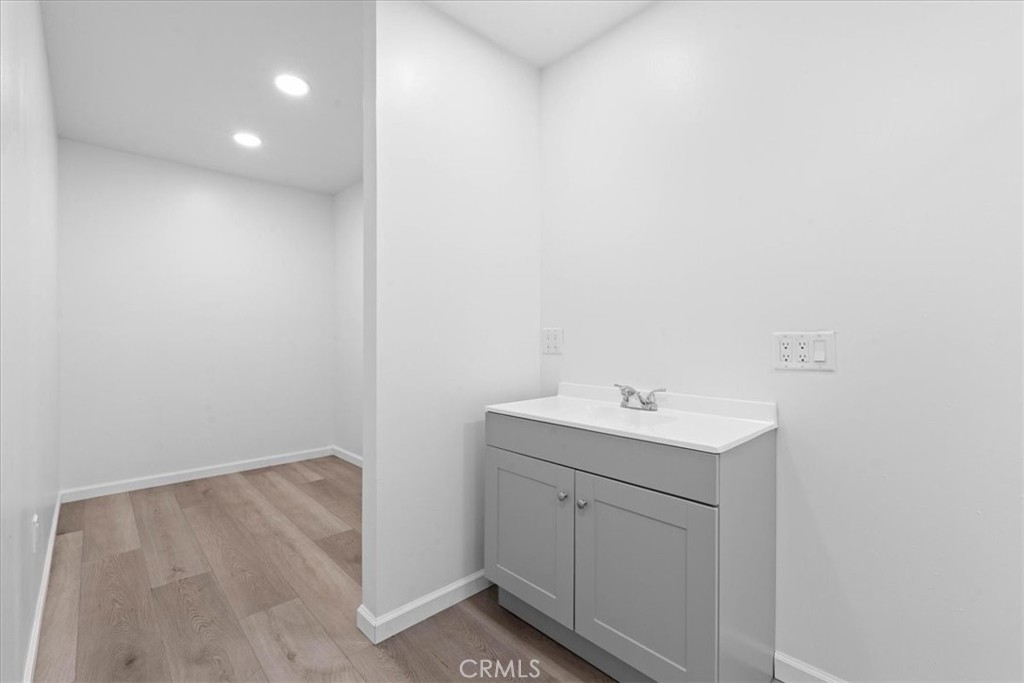 765 W 22nd Street