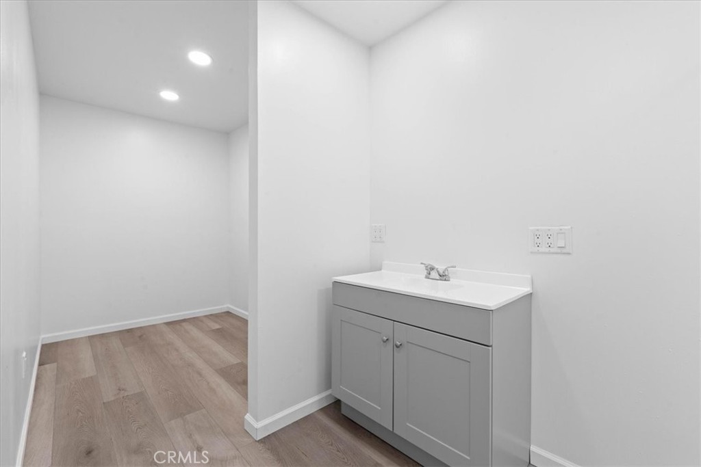 765 W 22nd Street