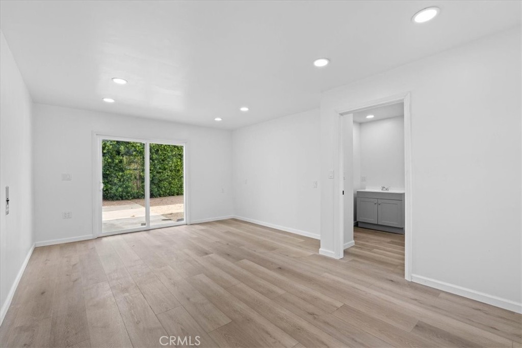 765 W 22nd Street