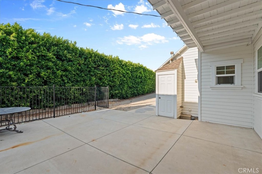 765 W 22nd Street