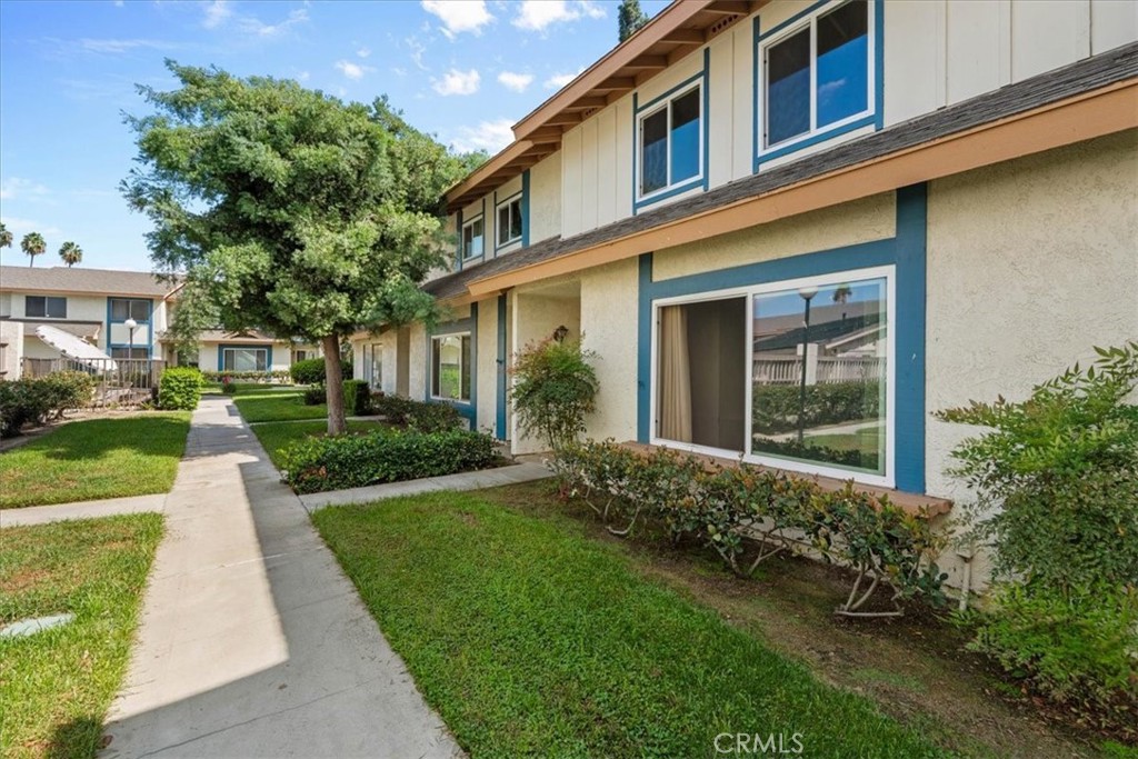 5950 Imperial Highway 48