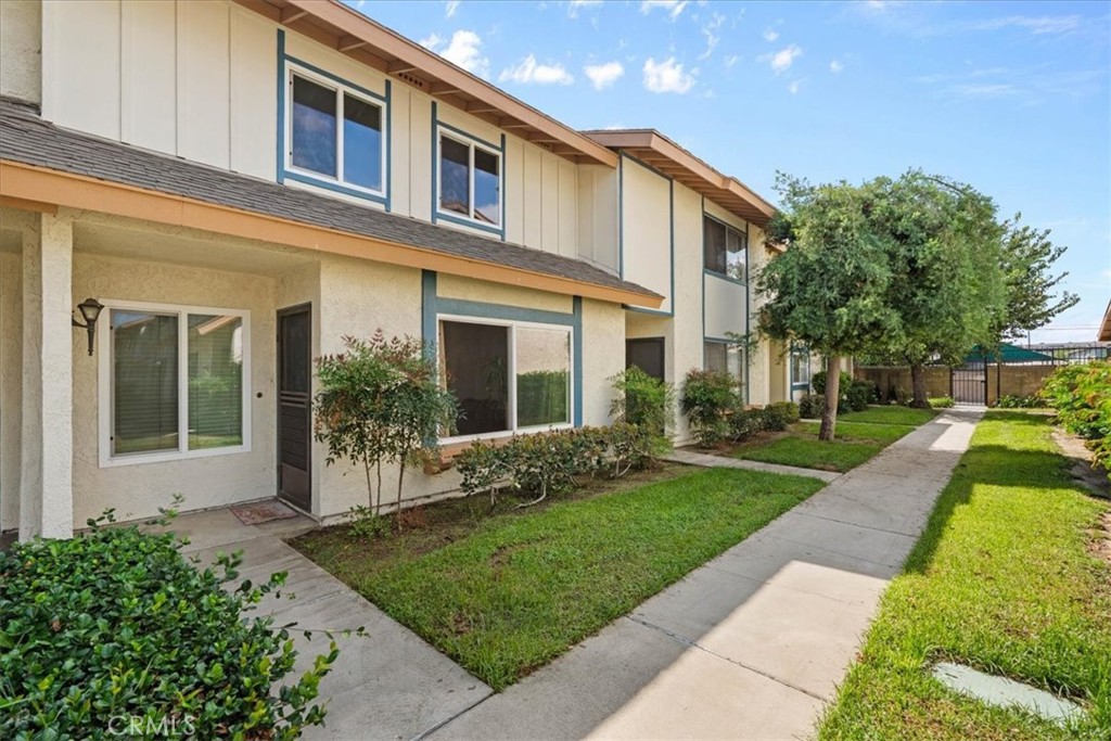 5950 Imperial Highway 48