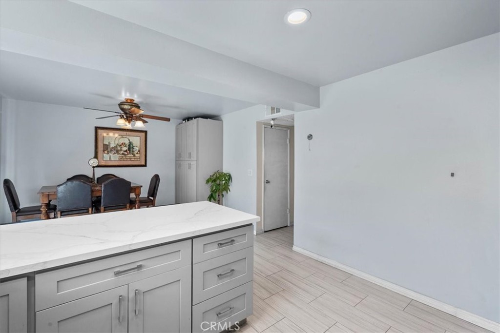 5950 Imperial Highway 48