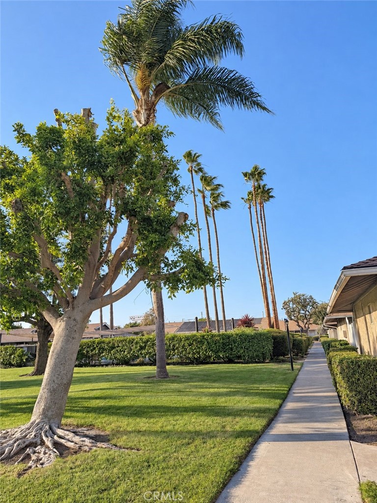 8093 Worthy Drive