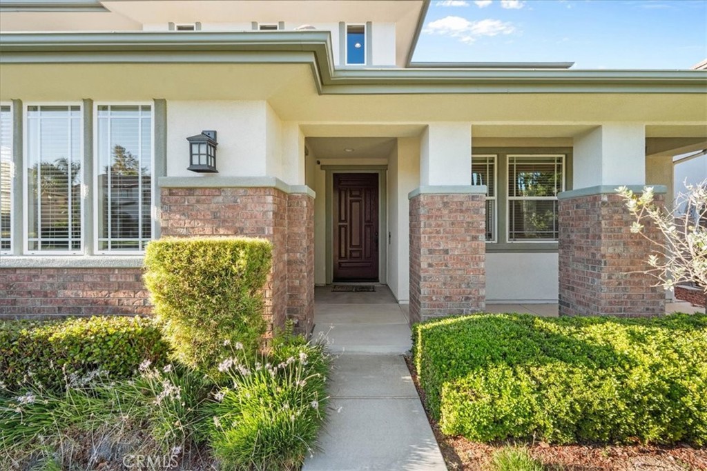 46388 Canyon Crest Court