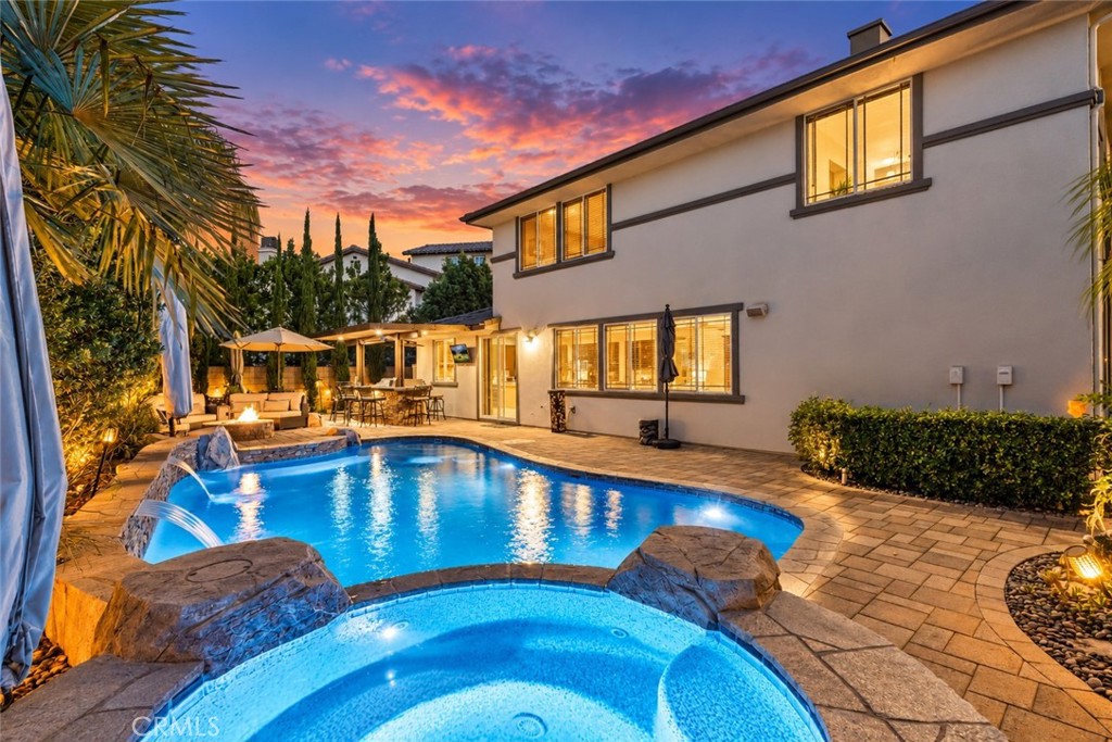 46388 Canyon Crest Court