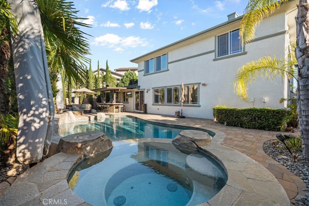 46388 Canyon Crest Court