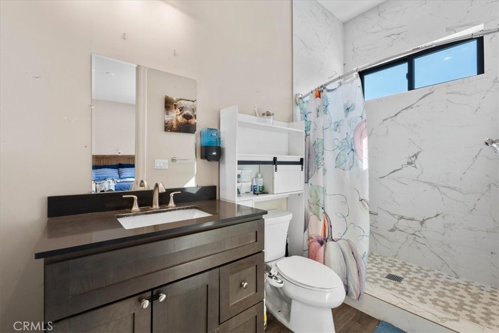 255 W 21st Street