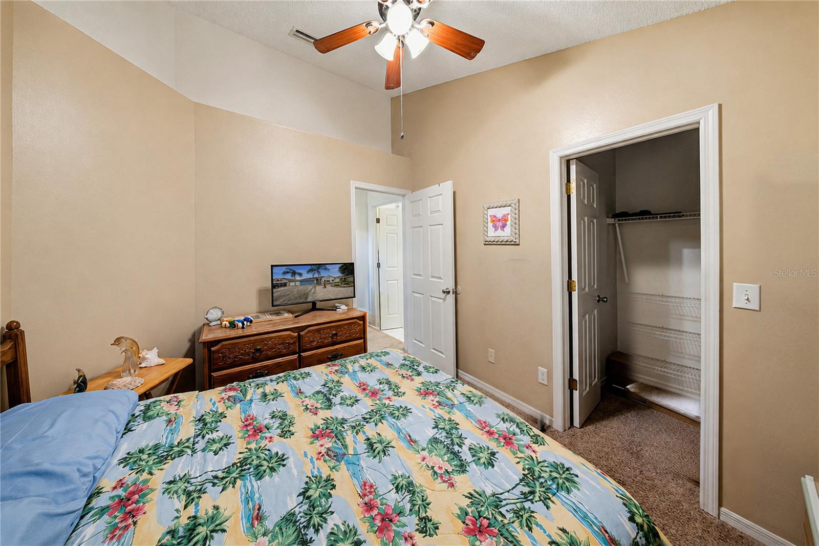 6804 MIRROR LAKE AVE