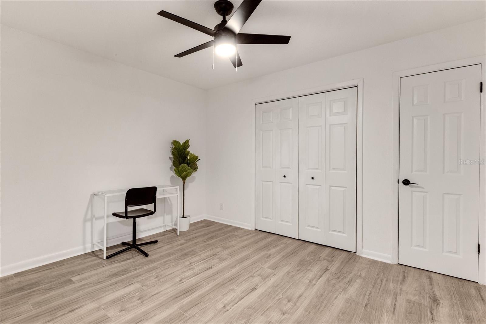 375 ROOSEVELT AVENUE