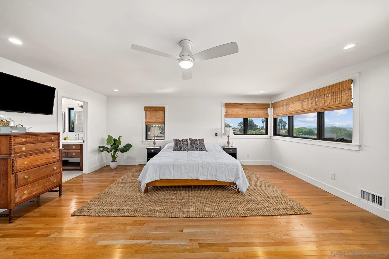 229 Carnation Avenue