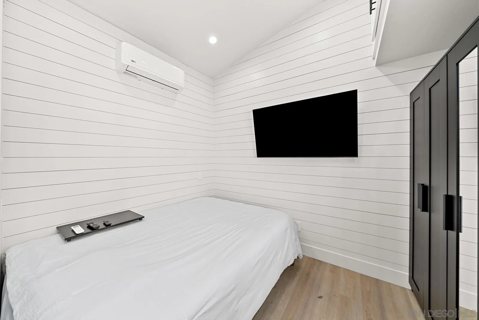 229 Carnation Avenue