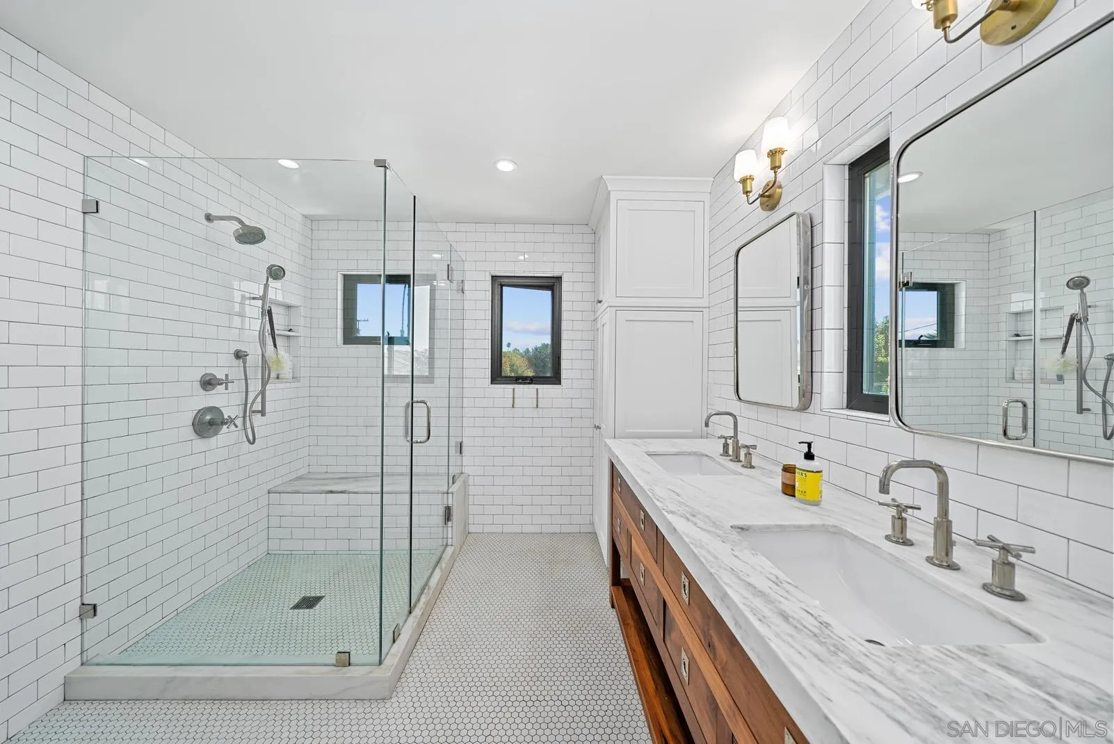 229 Carnation Avenue