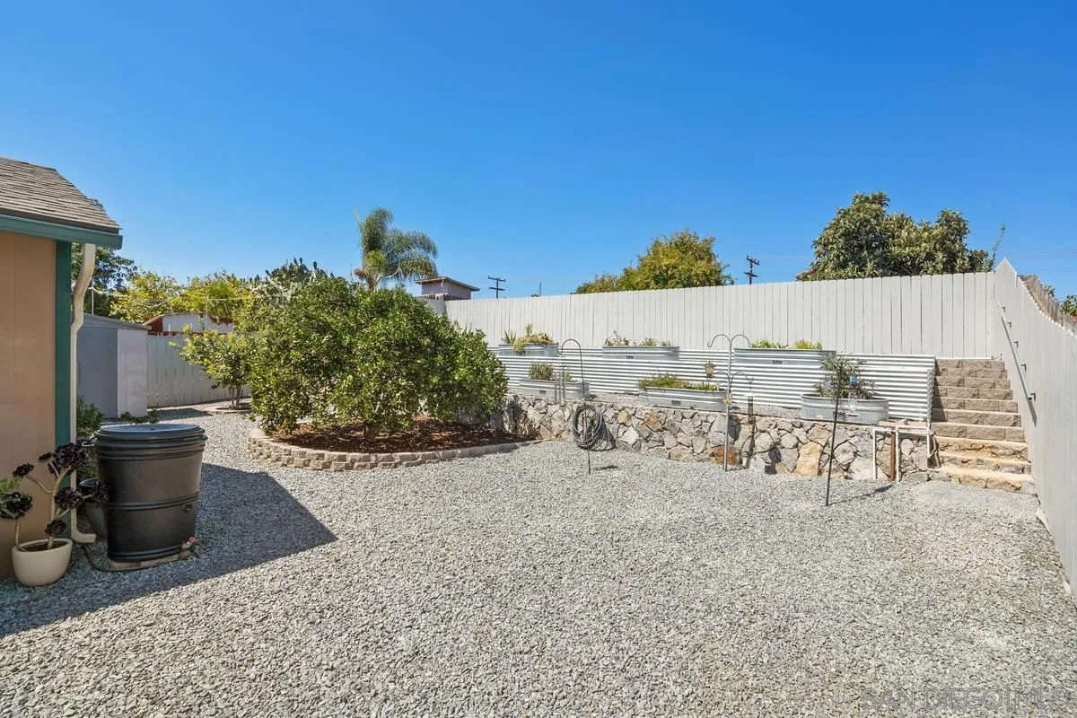 2214 Imogene Ave