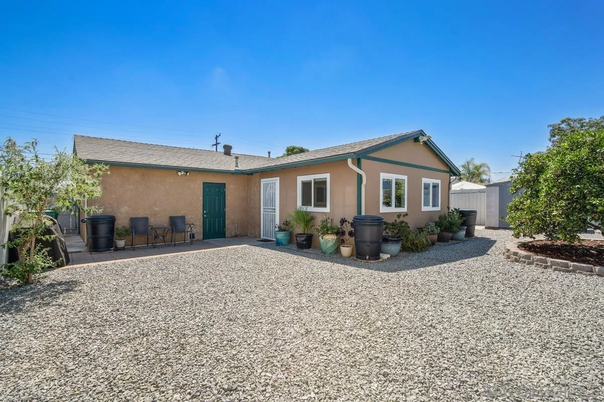 2214 Imogene Ave
