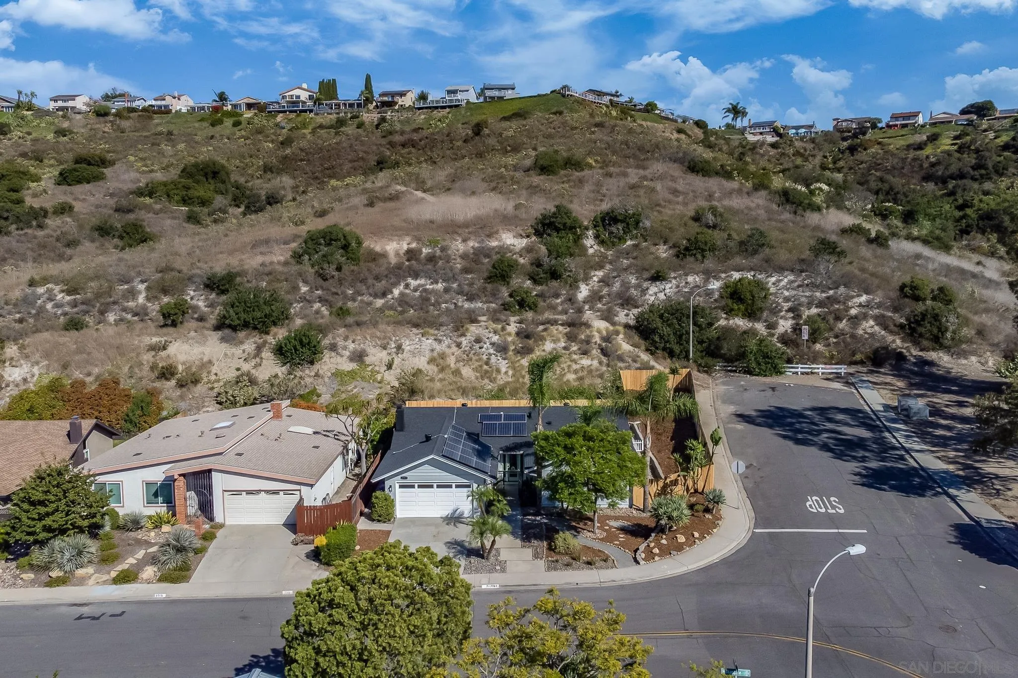 7707 Hillandale Dr