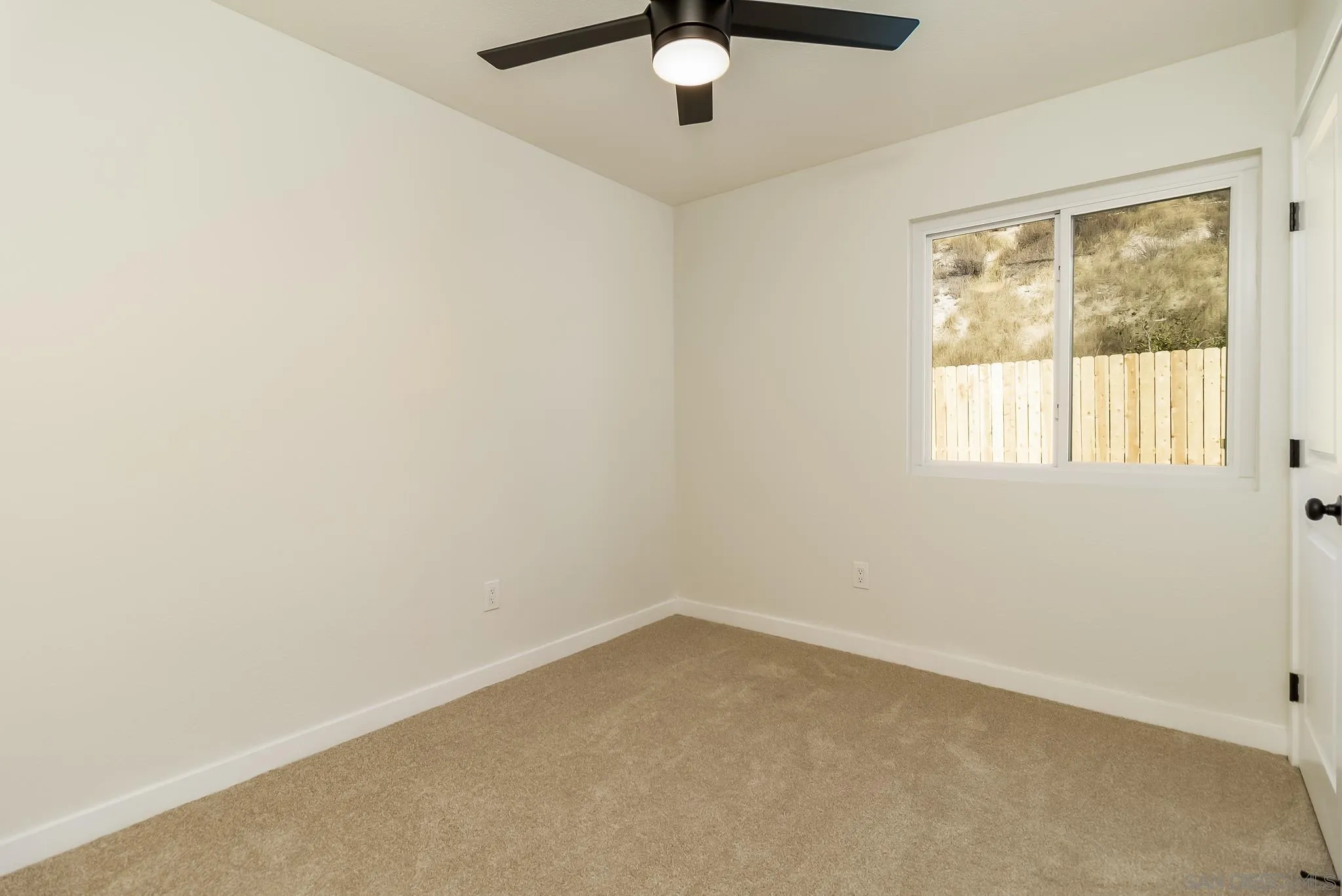 7707 Hillandale Dr