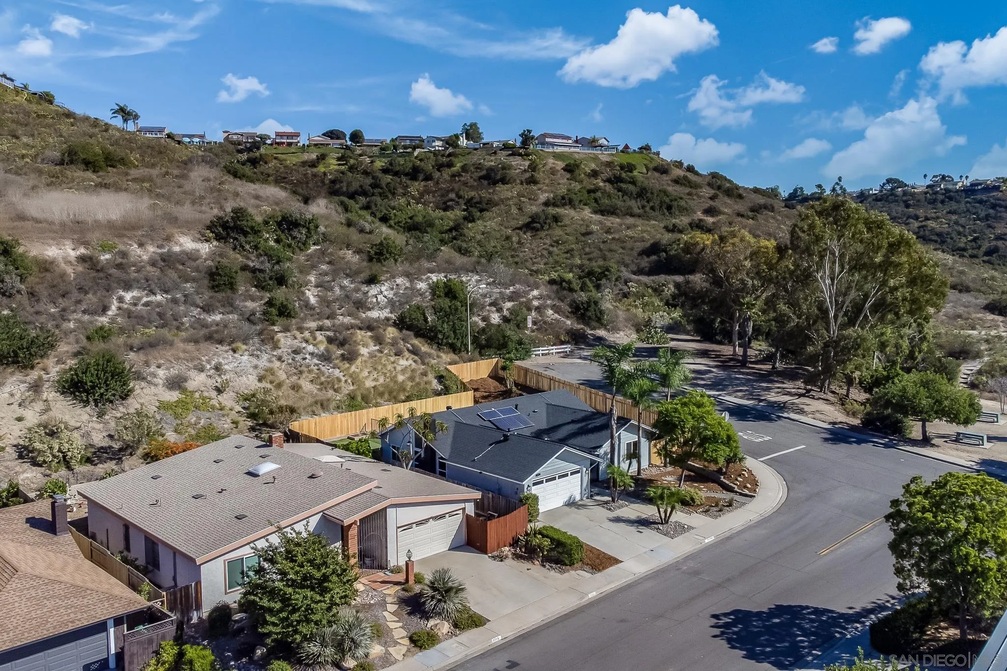 7707 Hillandale Dr