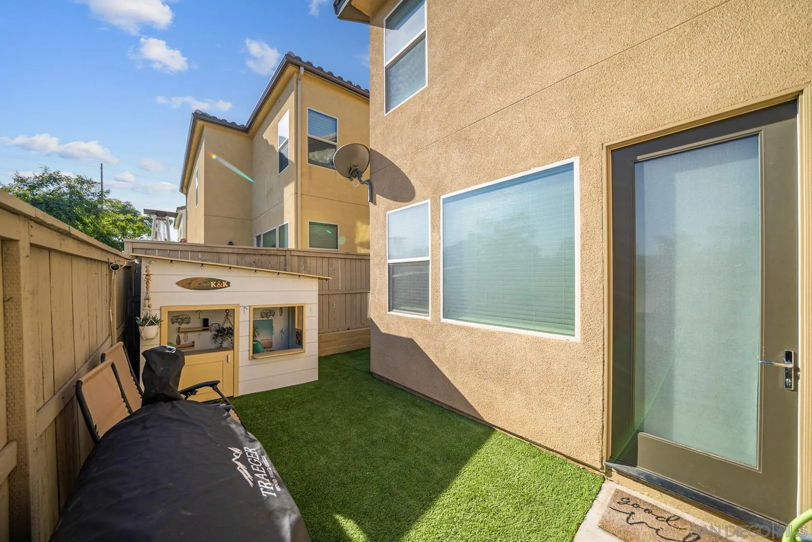1055 Sea Glass Way