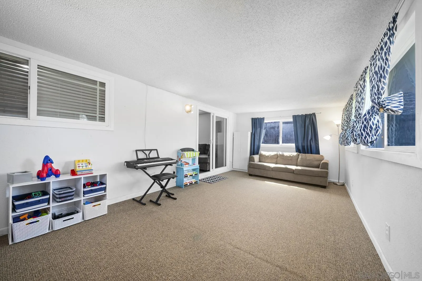 1280 Tobias Drive