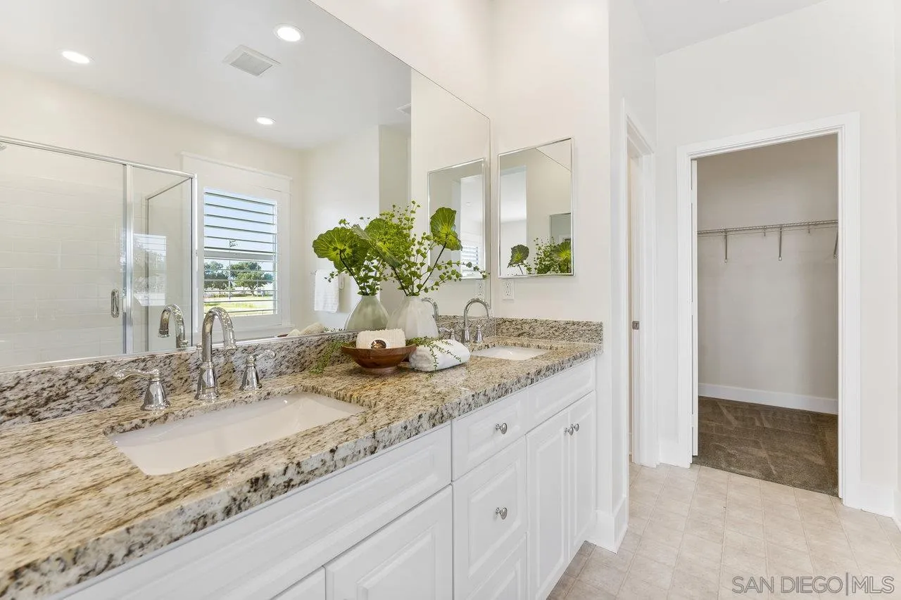 1073 Sea Glass Way
