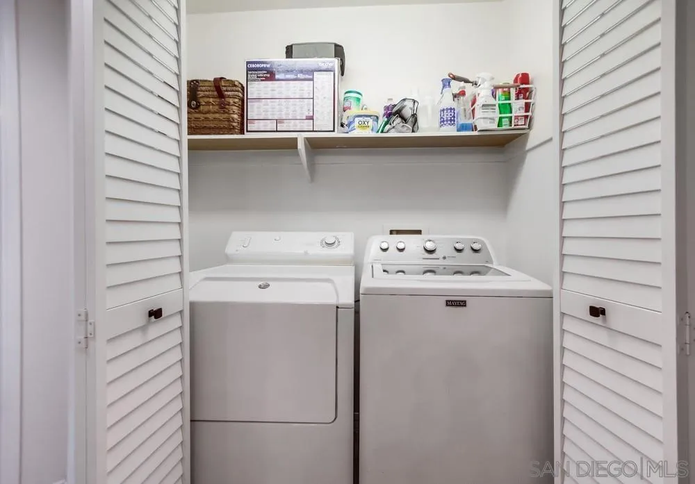 6033 Estelle Street Unit 9