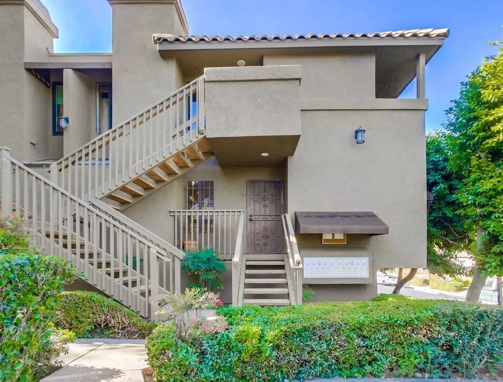 6033 Estelle Street Unit 9