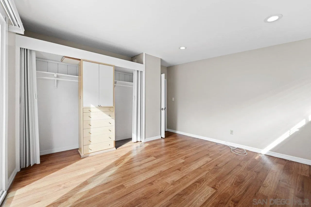 450-52 8th St