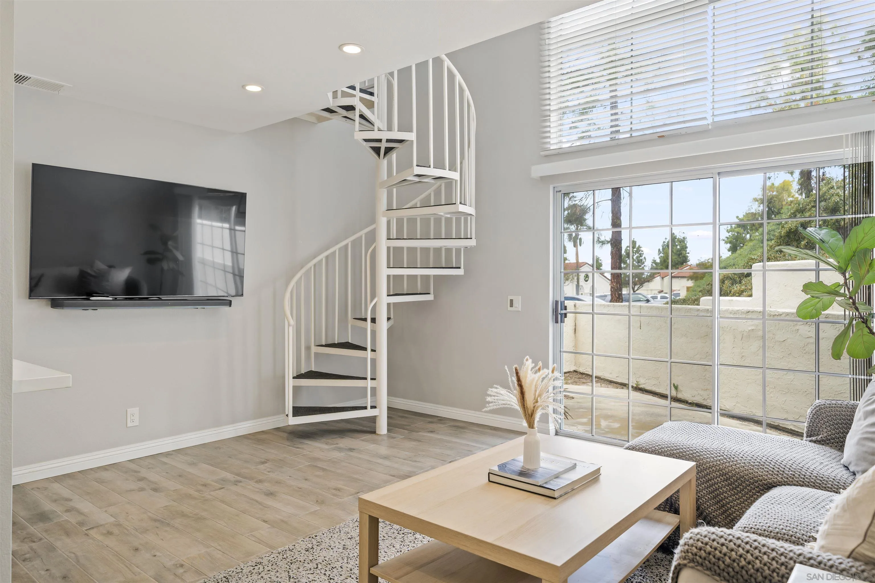 753 Eastshore Terrace Unit 127