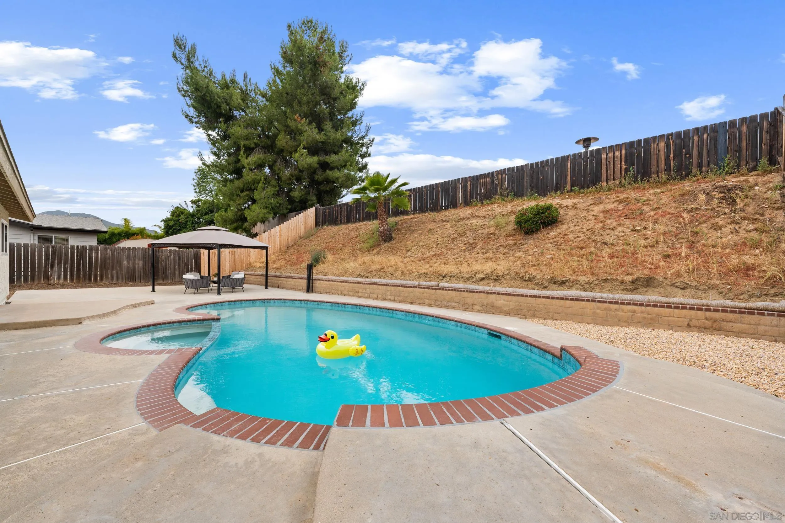 9134 Inverness Rd