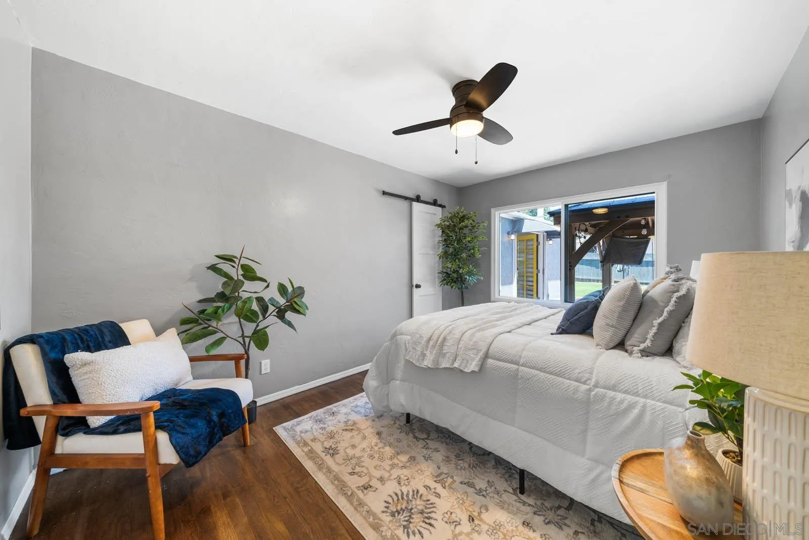 516 Bonito Avenue