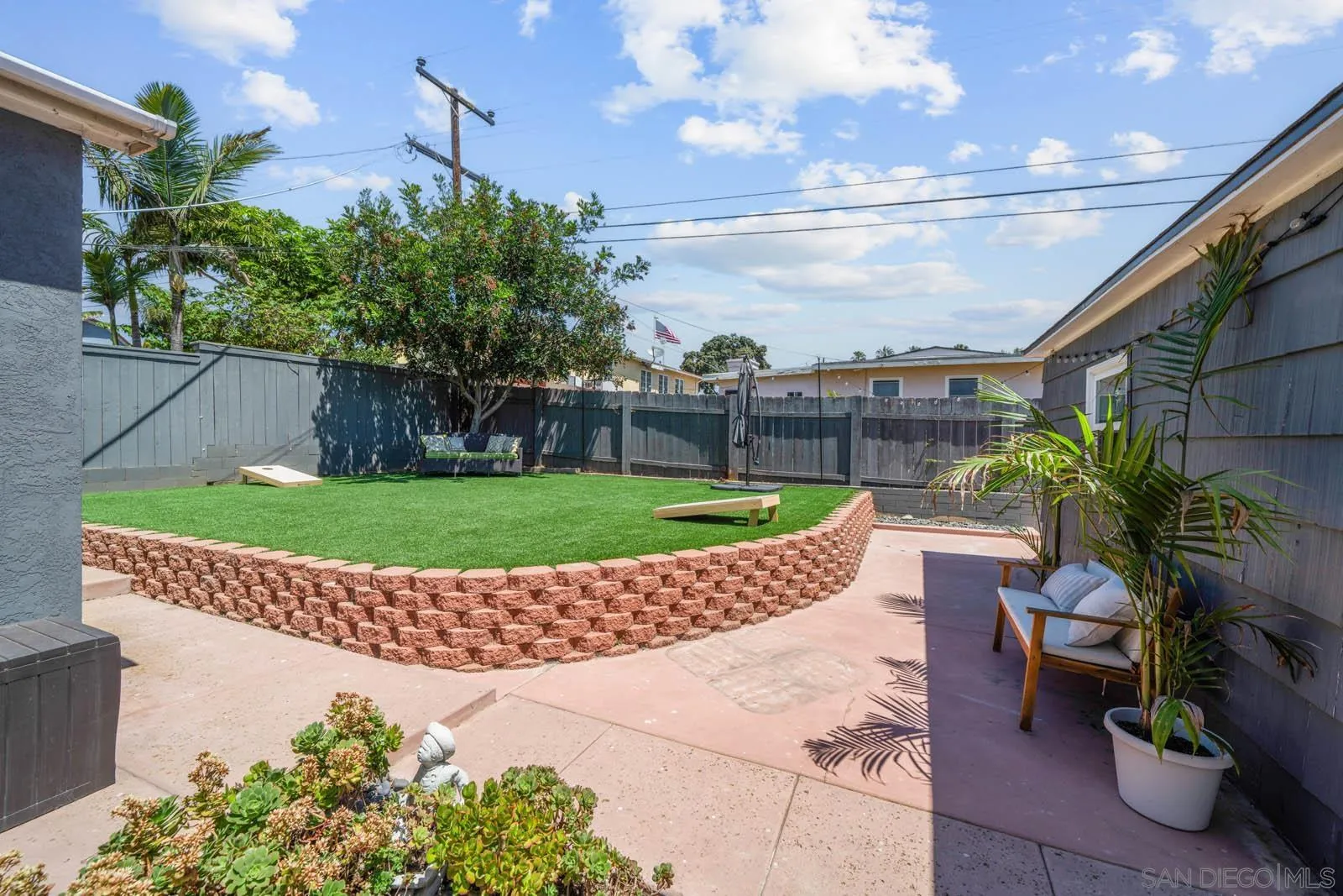 516 Bonito Avenue