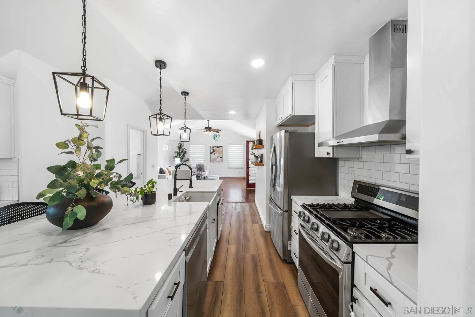 516 Bonito Avenue