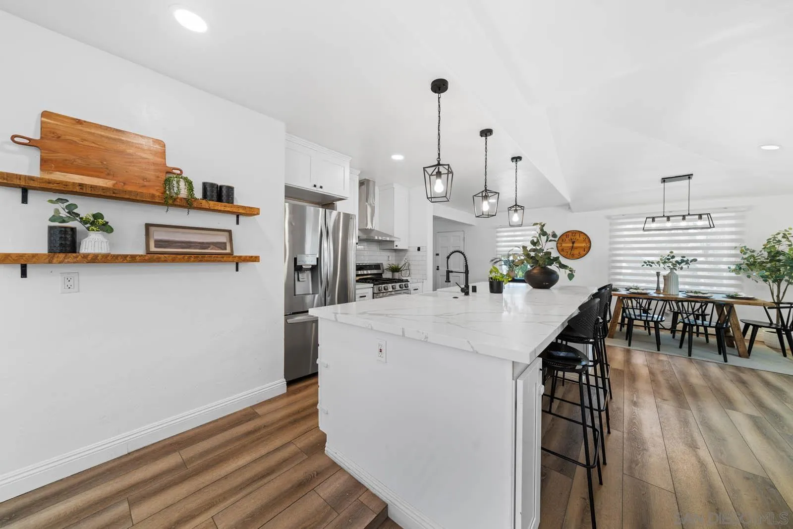 516 Bonito Avenue