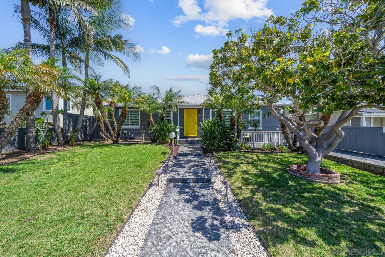 516 Bonito Avenue