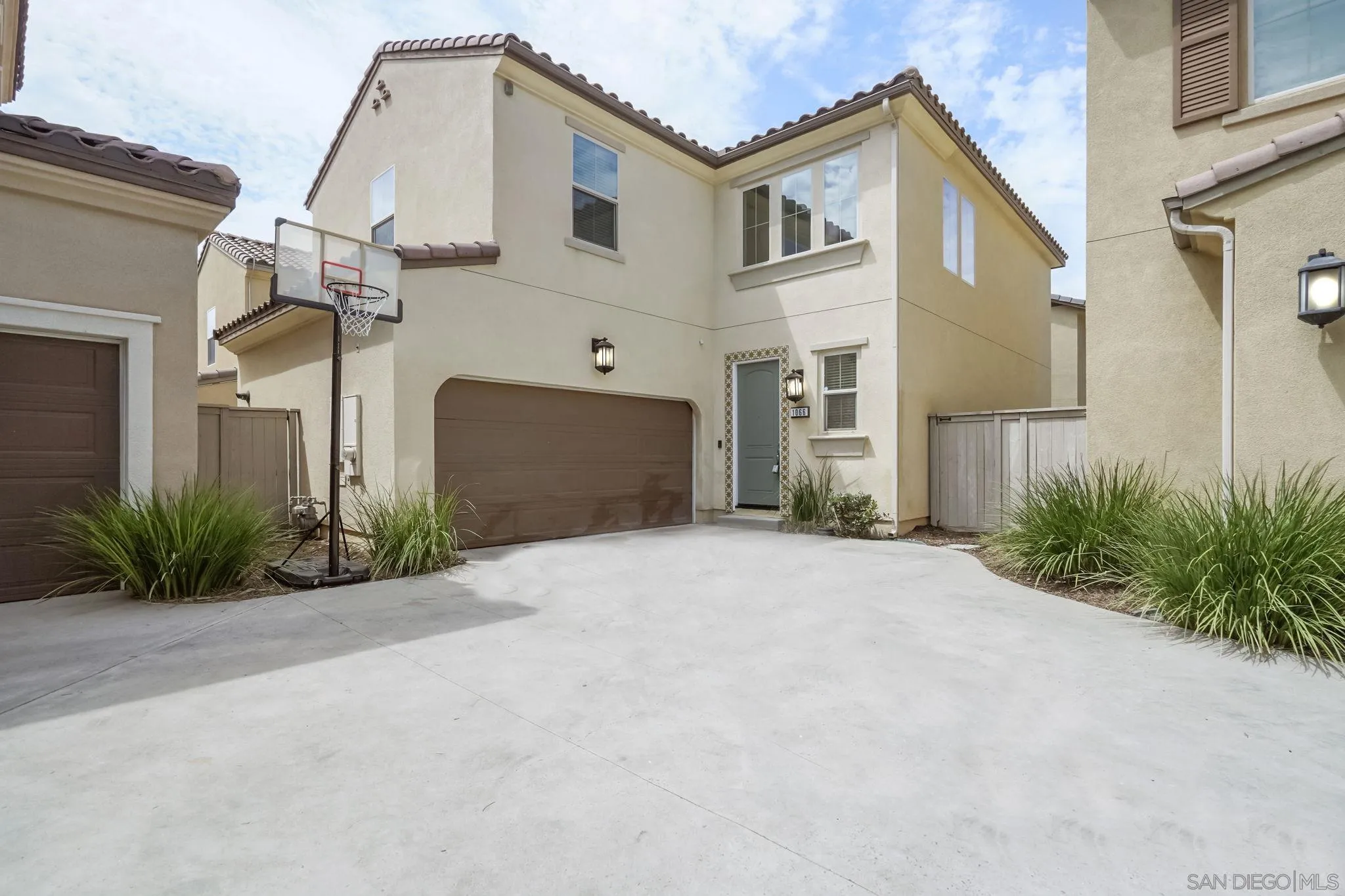 1066 Sea Glass Way