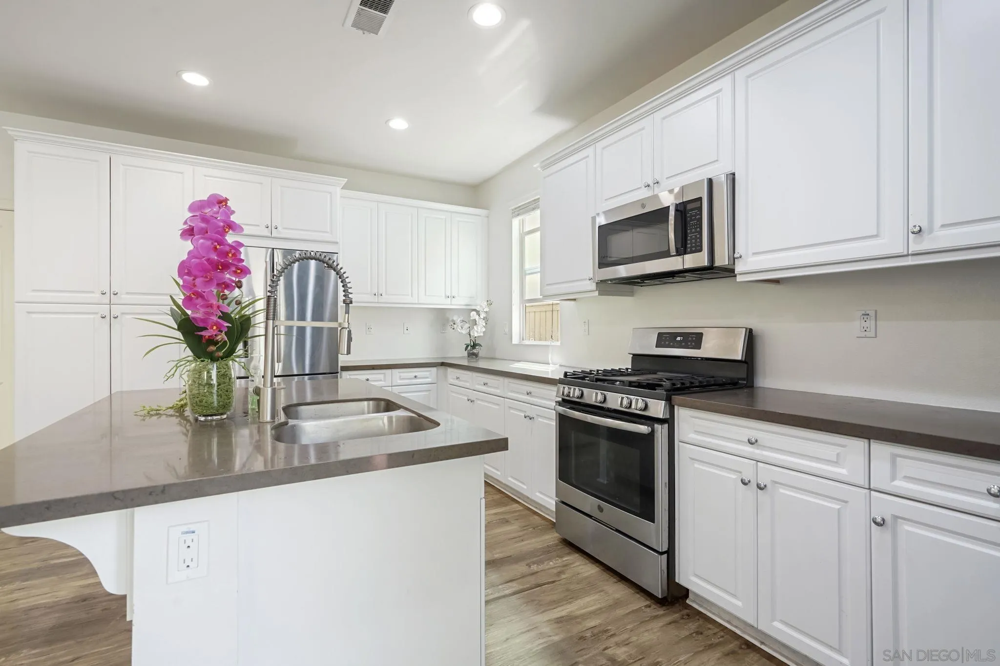 1066 Sea Glass Way