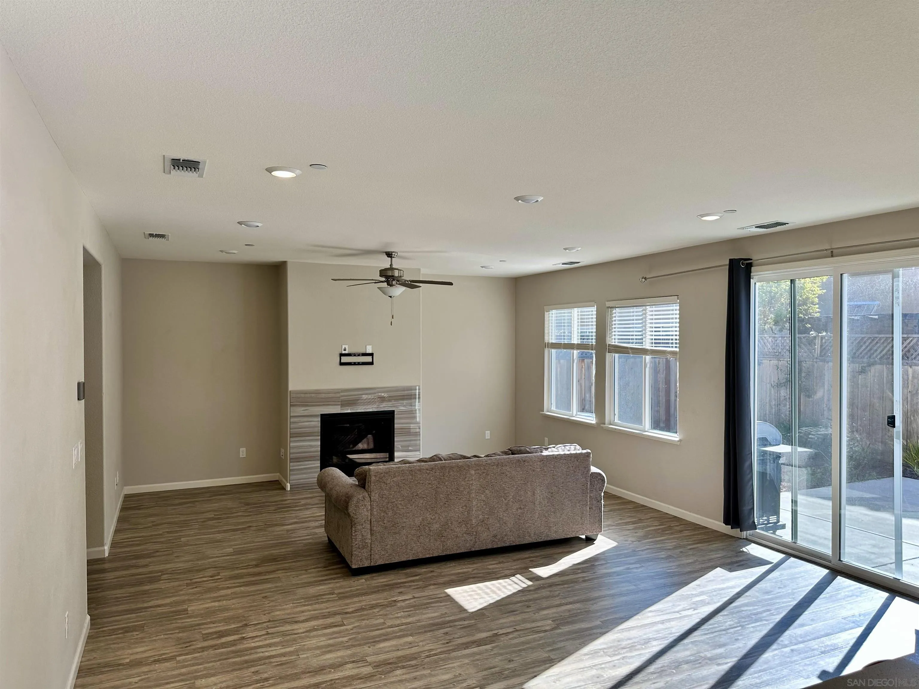 5517 Kennedy Place