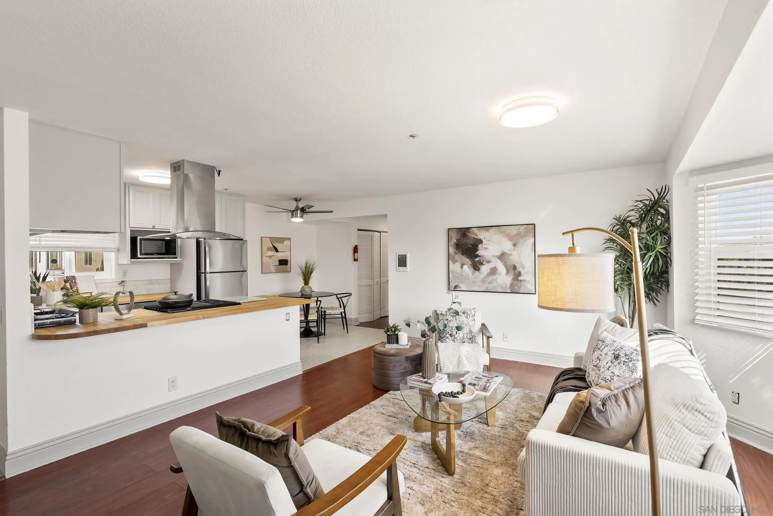 631 7th St Unit 13