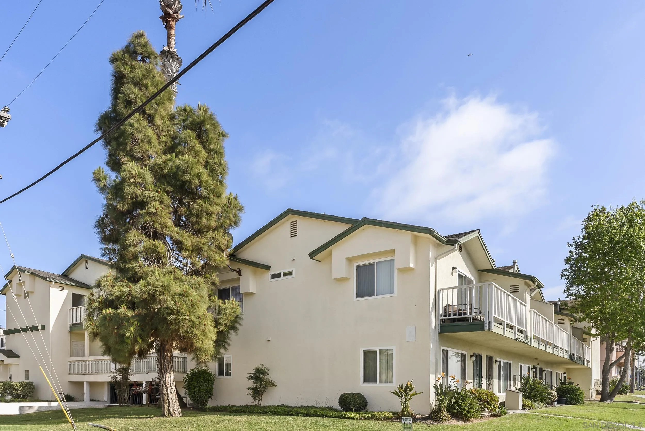 631 7th St Unit 13